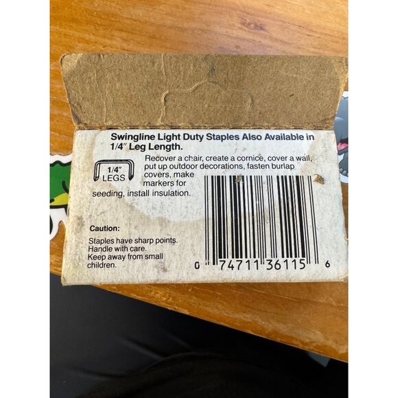 Swingline 5/16" Light Duty Staples No. 101-5/C Pack Of 1000 - Picture 7 of 8